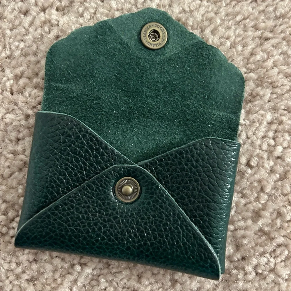 Portland Leather Goods mini daisy wallet in Forest Green - Picture 3 of 3